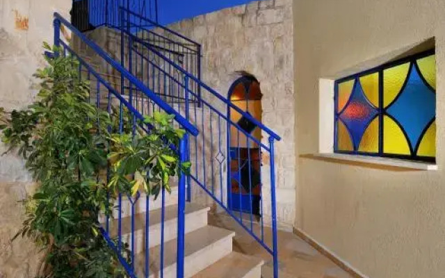 Vitrage Luxury Residence