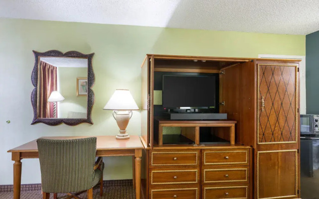 Hotel Elev8