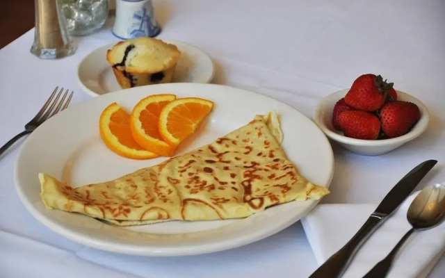 Carmel Cove Inn at Deep Creek Lake