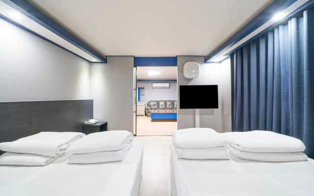 Noblesse Hotel