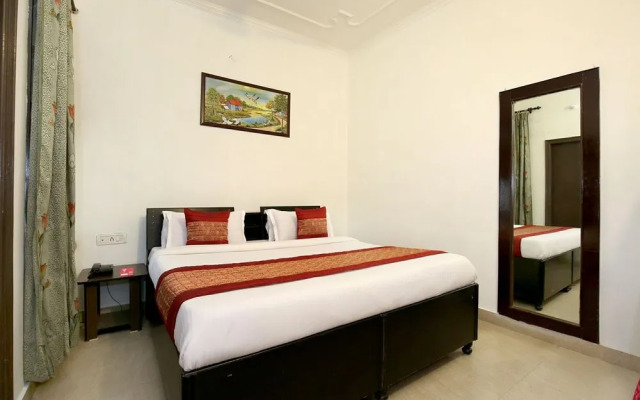 OYO 9657 Hotel Sham Villa