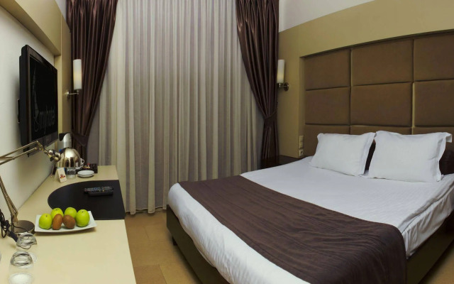 MY Hotel