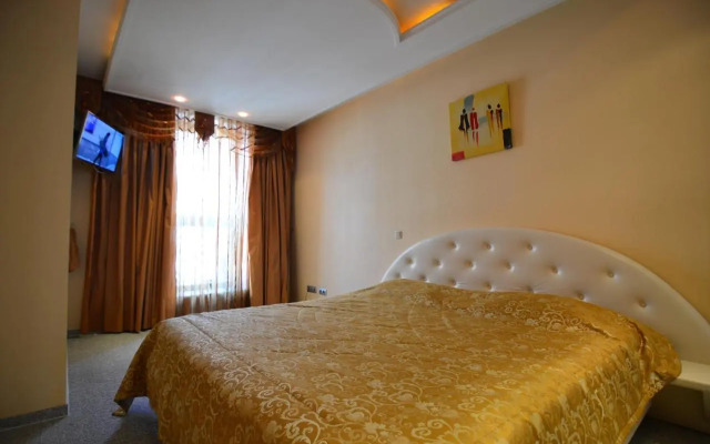 Prestige Hotel