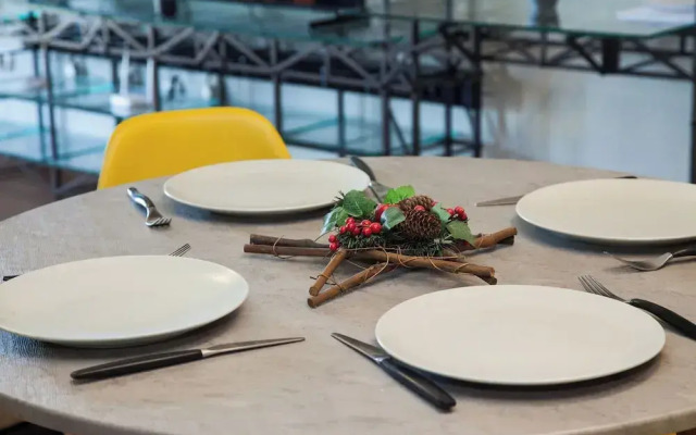 Stylish Sauna Retreat Apt in Gazi