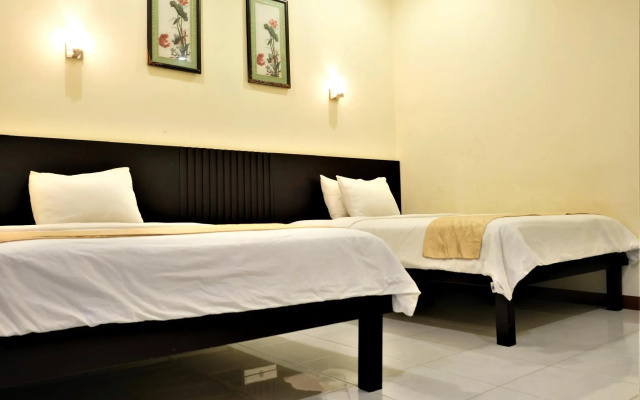 Uni Beach Hotel – Guest Rooms – Pangandaran