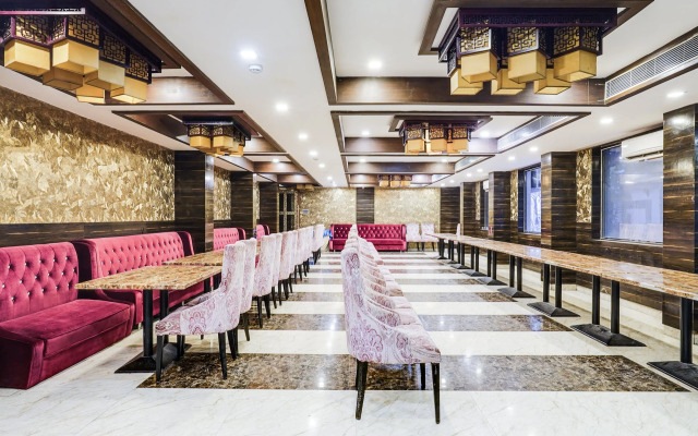 Super Townhouse Oak Alandur Near Chennai Airport Formerly Vijay Park