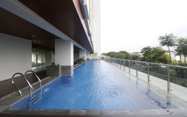 RedDoorz Apartment near Summarecon Mall Serpong