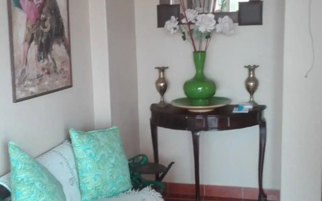 JoThams Guest House