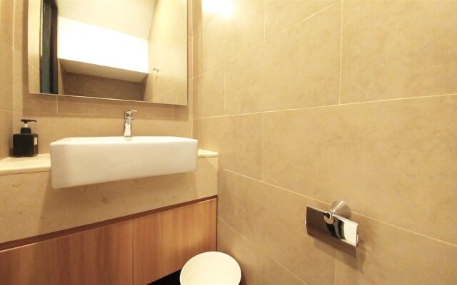 Luxury Spacious Satu8 Apartment Near Lippo Puri