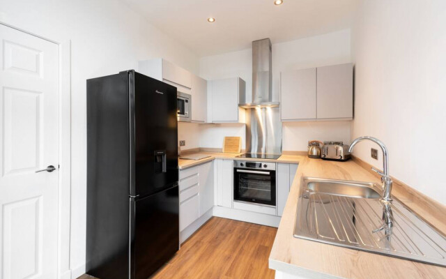 Bissets Bond - City Centre Warehouse Apartment
