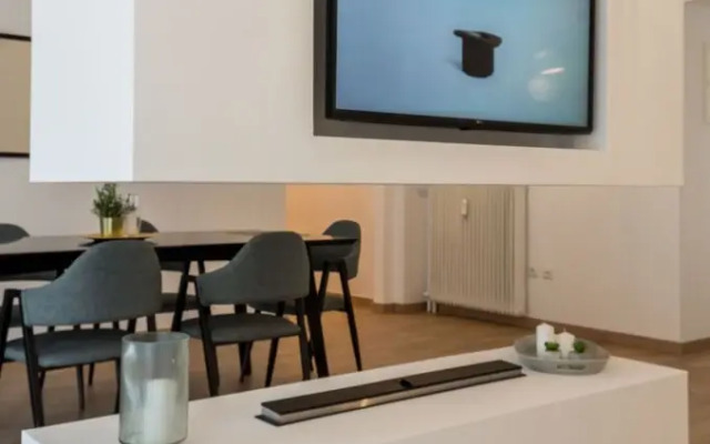 Mouson, Bright apartment next to the Sea