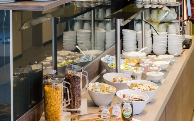 Campanile Vienna South