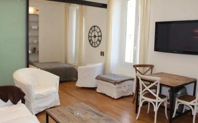 Happyfew - Le Longchamps