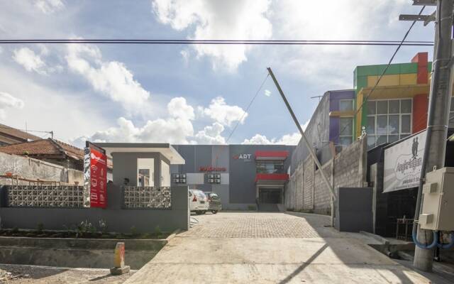 Art 2stay Hotel by Reddoorz