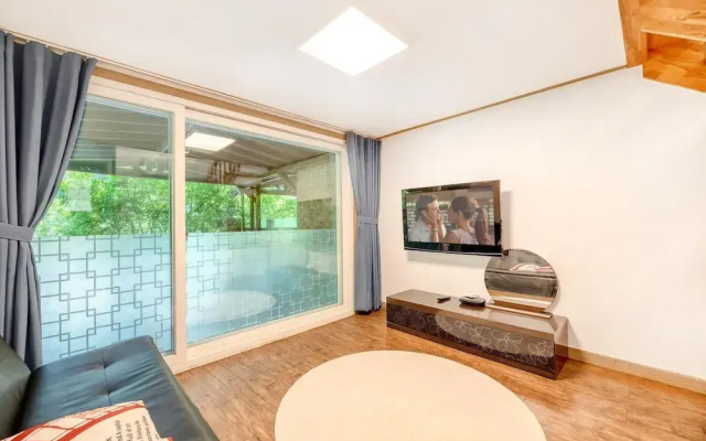 Gapyeong Swimteo Pet Pension