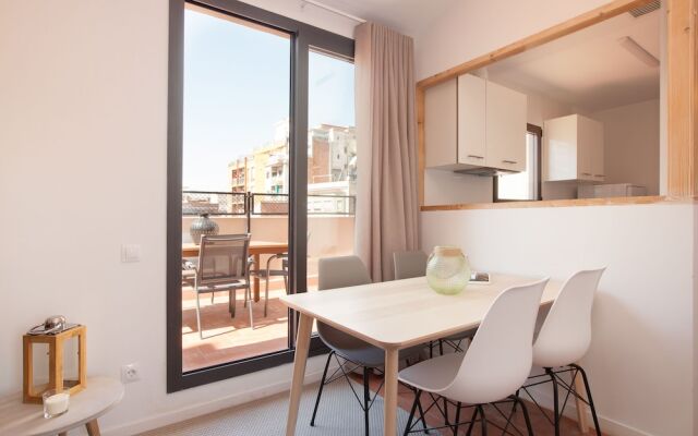 Click&Flat Europa Fira Apartments