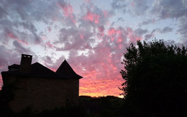 Hotel La Bastie D'Urfe