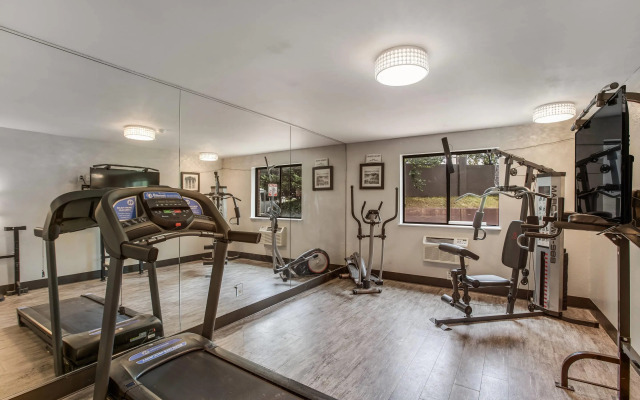 Quality Inn Atlanta Airport - Central