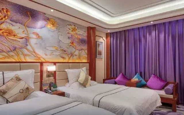 Century Hotel