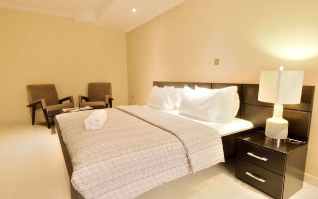 Villa Thirty Three