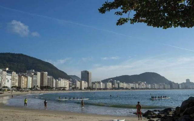 Apt Copacabana perto da praia 815