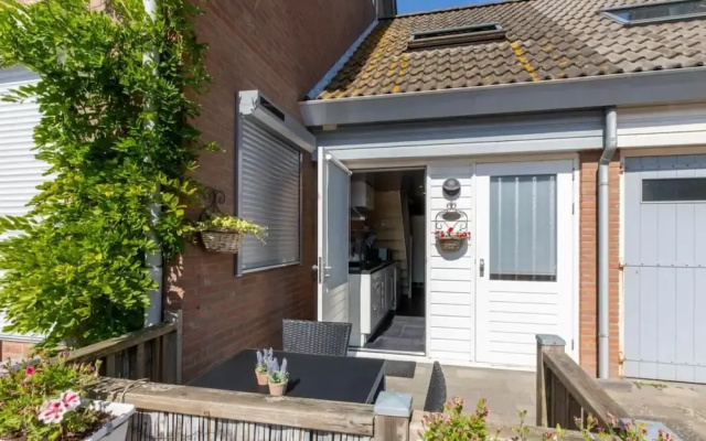 Studio in Zoutelande Near Stunning Beaches