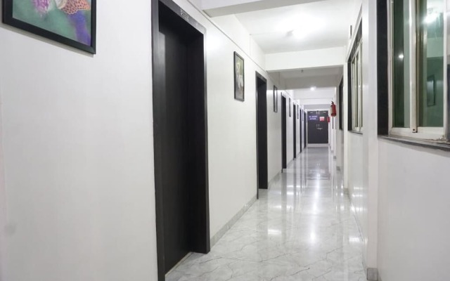 Hotel Viraj