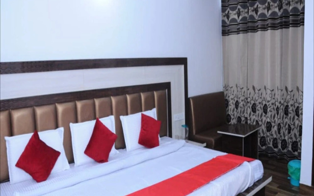 Hotel Lords Paradise