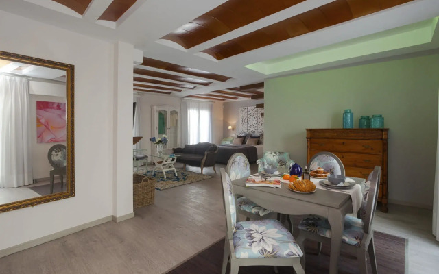 Total Marbella Suites - Adults Only