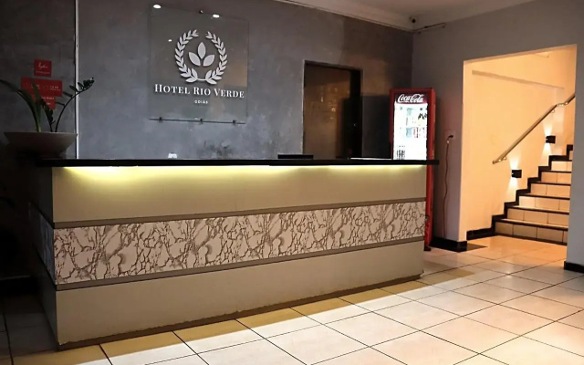 Hotel Rio Verde