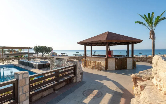 Costa Lindia Beach Resort