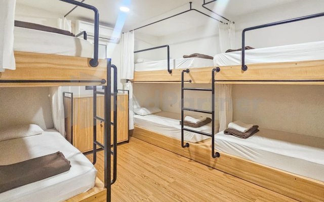 Manta Living Bandung RedPartner – Guest Rooms – Bandung