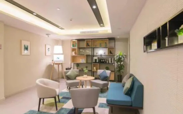 Homeinn Selected Hotel (Shanghai Jiading New City Malu Subway Station Branch)