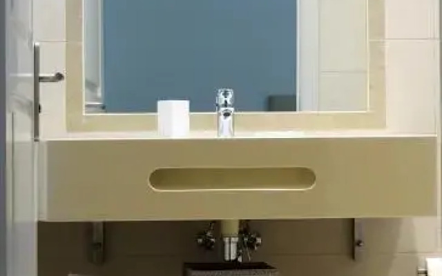 Bowen Luxury Suites