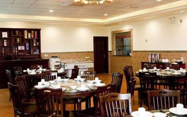 Jiaduoli Hotel