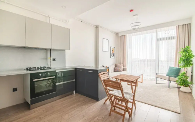 Dreamy Flat Close to Shopping Malls in Avcilar