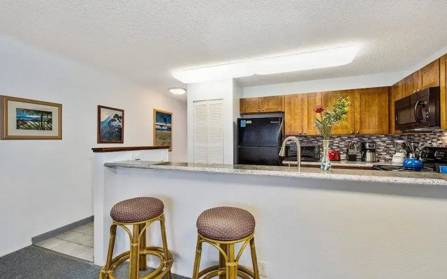 Sea Village 3-317