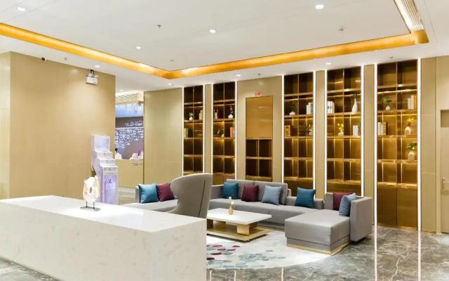 Lavande Hotel (Shenzhen Dongmen Shuibei Cuizhu Subway Station)