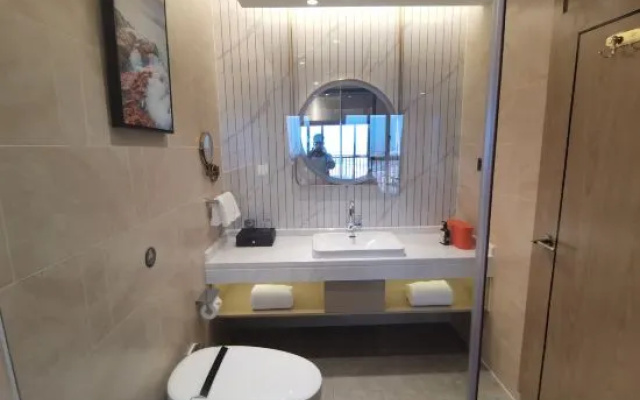 Vienna International Hotel · Pingzhou Jade Street, Foshan, Guangdong 5.0 new edition – Bathroom – Foshan