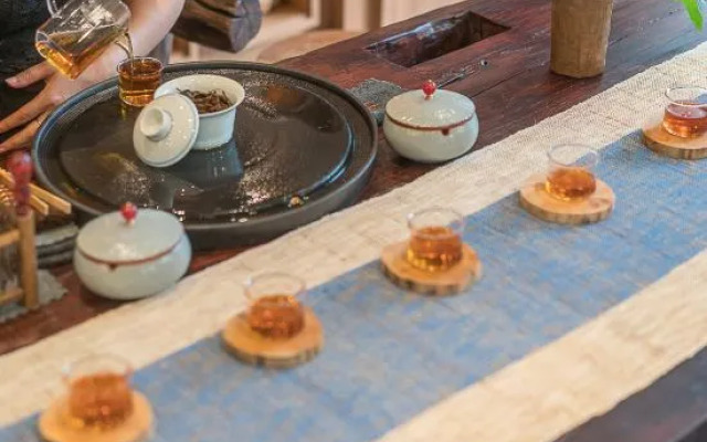 Wuyun Fengsheng Holiday Hotel