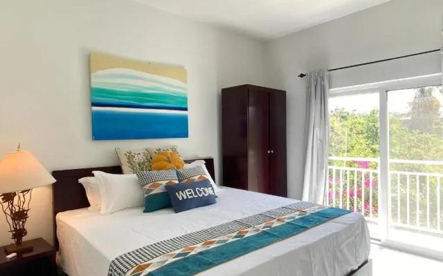 Lovely 2-bedroom Apartment in Venetian Road