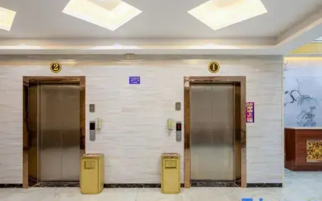 Yingbin International Hotel (Guangzhou Baiyun Airport)