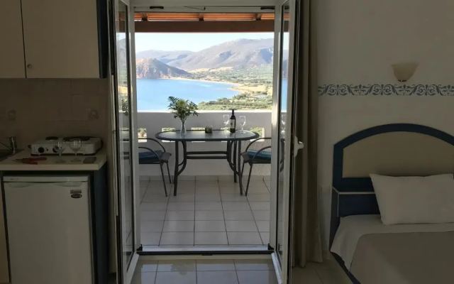 Castri Village Hotel