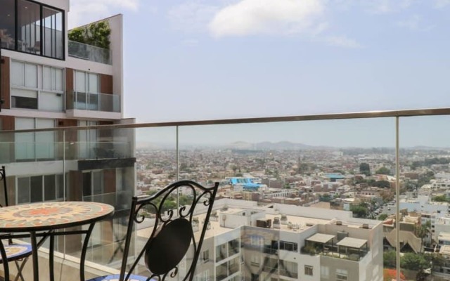 w Amazing Loft w Terrace and View in Barranco