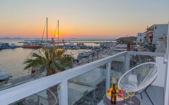Naxos Riviera Suites