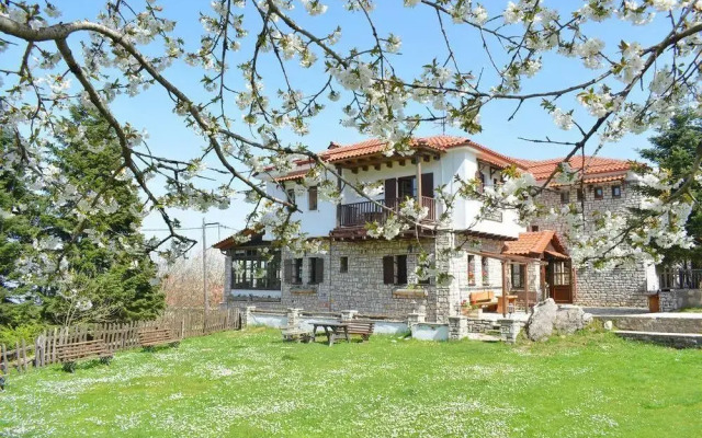 Plastiras Hotel