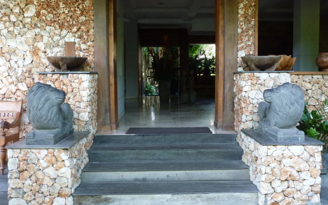 Puri Bambu Hotel