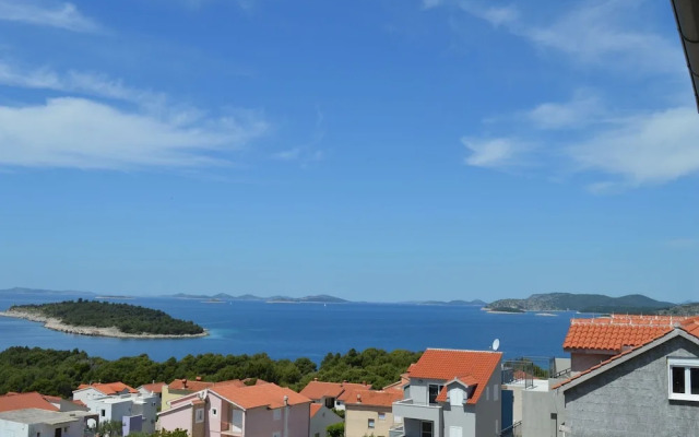 Apartments Mate Dalmatinka / A3 One Bedroom