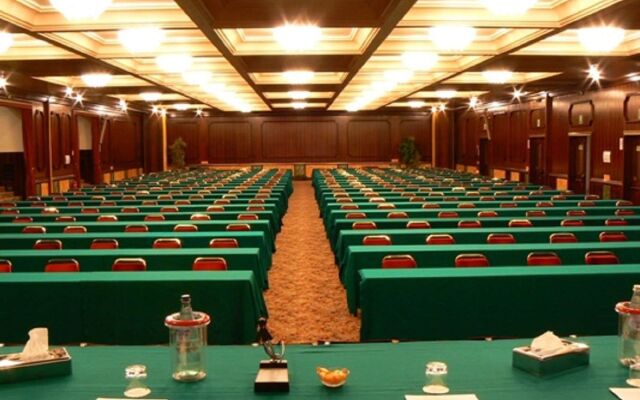 Moderno Hotel Roma