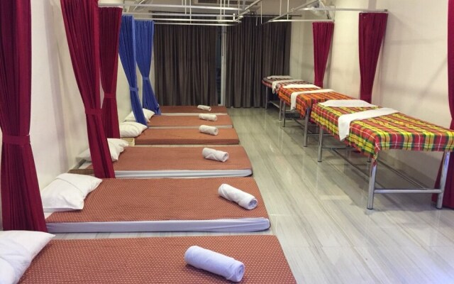 Life Hostel